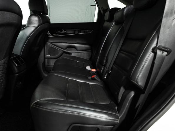 Kia Sorento III Prime Рестайлинг с пробегом 2018 года, цена 1 999 777 рублей, 342242 км, внедорожник, Автокод Объявления