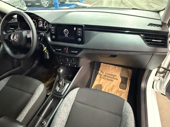Skoda Rapid II с пробегом 2020 года, цена 1 403 000 рублей, 124335 км, лифтбек, Автокод Объявления