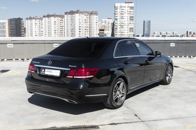 Mercedes-Benz E-Класс IV (W212 S212 C207) Рестайлинг с пробегом 2013 года, цена 2 249 000 рублей, 214000 км, седан, Автокод Объявления