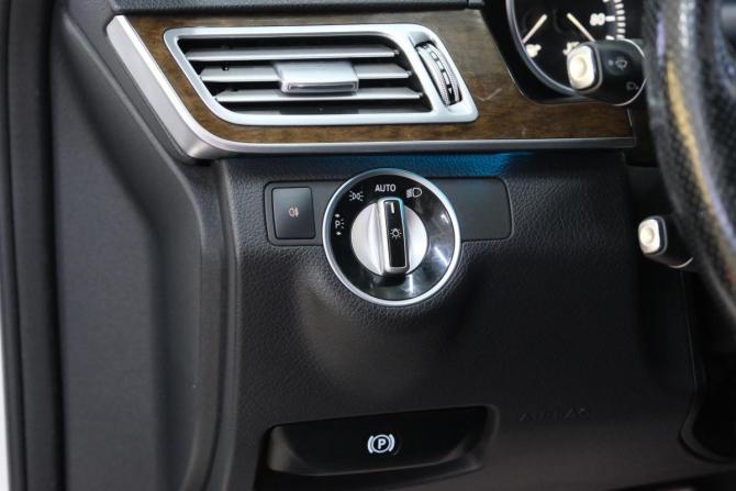 Mercedes-Benz E-Класс IV (W212 S212 C207) Рестайлинг с пробегом 2013 года, цена 1 809 000 рублей, 188000 км, седан, Автокод Объявления
