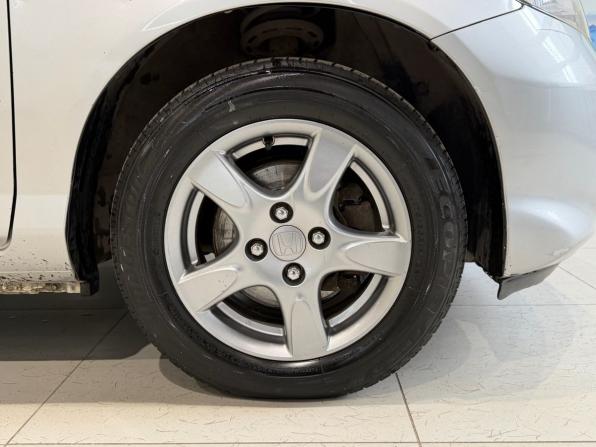 Honda Jazz I Рестайлинг с пробегом 2008 года, цена 690 000 рублей, 152850 км, хэтчбек, Автокод Объявления