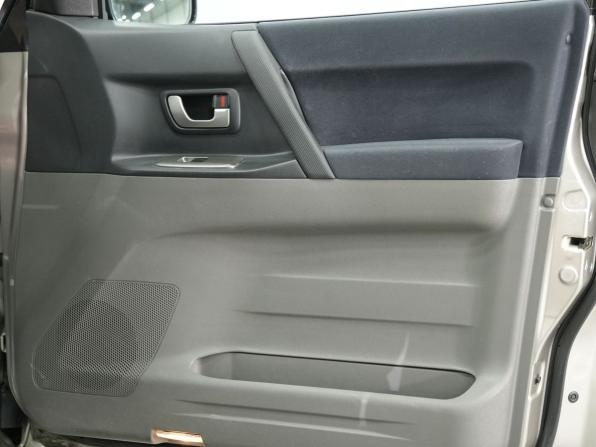 Mitsubishi Pajero III Рестайлинг с пробегом 2004 года, цена 990 000 рублей, 240000 км, внедорожник, Автокод Объявления