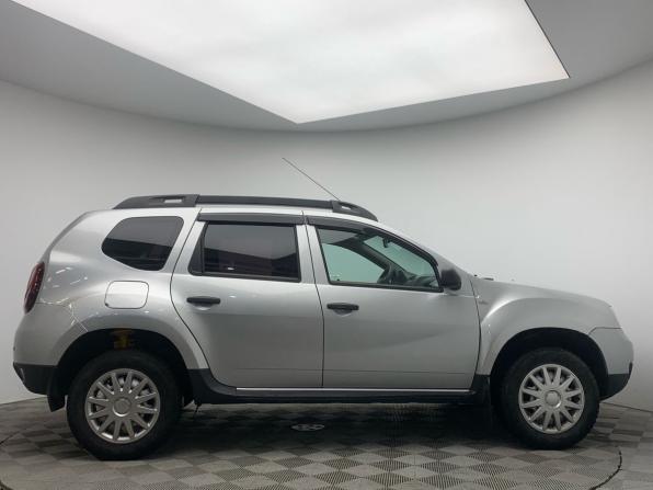 Renault Duster I Рестайлинг с пробегом 2018 года, цена 1 099 000 рублей, 138000 км, внедорожник, Автокод Объявления