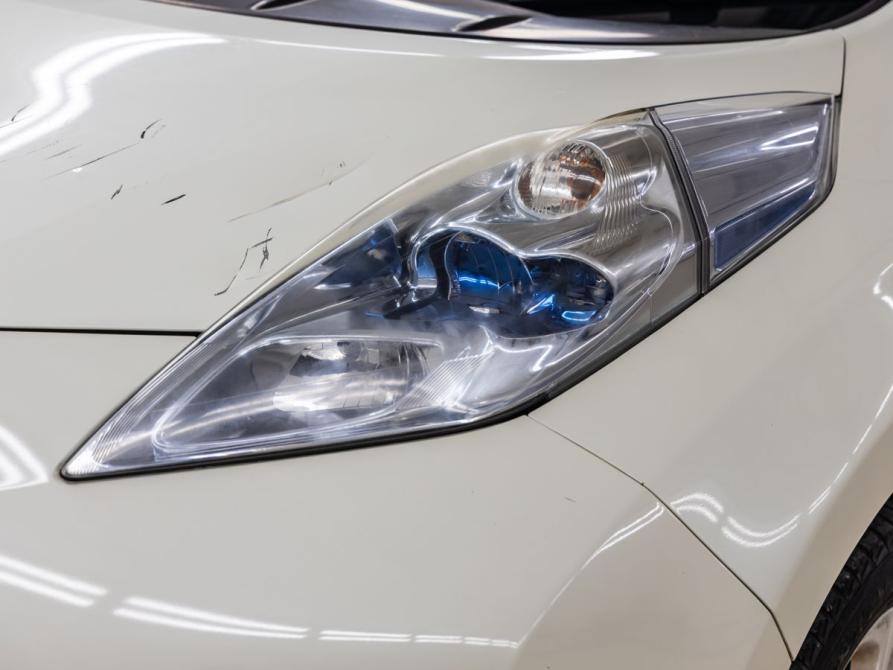 Nissan Leaf I (ZE0/AZE0) Волгоград  - изображение 11