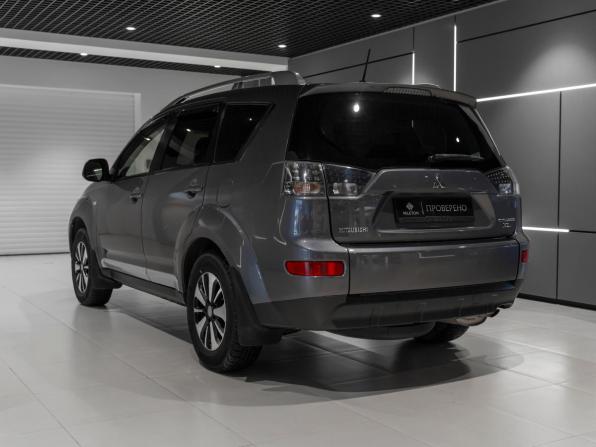 Mitsubishi Outlander II с пробегом 2008 года, цена 930 000 рублей, 281871 км, внедорожник, Автокод Объявления