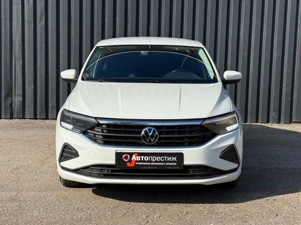 Volkswagen Polo VI с пробегом 2022 года, цена 1 720 000 рублей, 76600 км, лифтбек, Автокод Объявления
