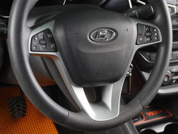 Lada (ВАЗ) Vesta I с пробегом 2021 года, цена 1 049 000 рублей, 154077 км, седан, Автокод Объявления