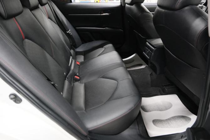 Toyota Camry VIII (XV70) Рестайлинг с пробегом 2021 года, цена 3 489 000 рублей, 62900 км, седан, Автокод Объявления
