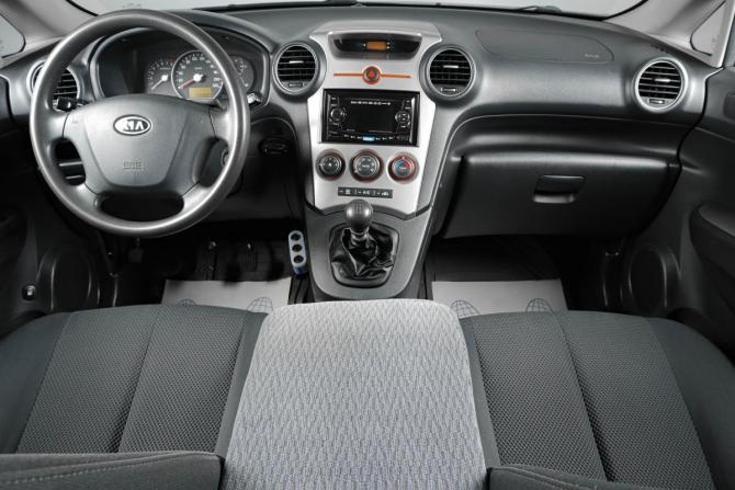 Kia Carens II (UN) с пробегом 2009 года, цена 729 000 рублей, 172000 км, компактвэн, Автокод Объявления