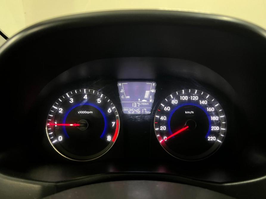 Hyundai Solaris I Тюмень  - изображение 12