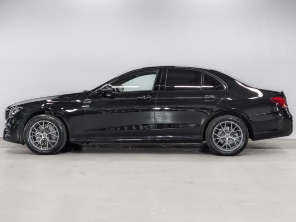 Mercedes-Benz E-Класс V (W213 S213 C238) с пробегом 2019 года, цена 3 650 000 рублей, 89933 км, седан, Автокод Объявления