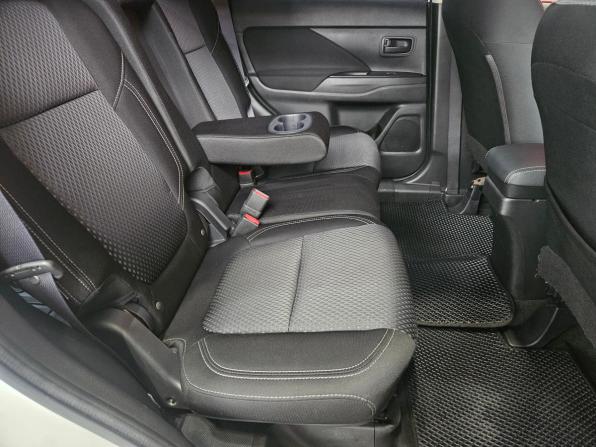 Mitsubishi Outlander III Рестайлинг 3 с пробегом 2020 года, цена 2 199 000 рублей, 92573 км, внедорожник, Автокод Объявления