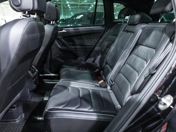 Volkswagen Tiguan II Рестайлинг с пробегом 2021 года, цена 2 919 777 рублей, 91347 км, внедорожник, Автокод Объявления