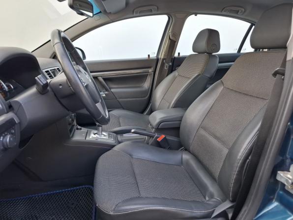Opel Vectra C Рестайлинг с пробегом 2006 года, цена 450 000 рублей, 224271 км, седан, Автокод Объявления