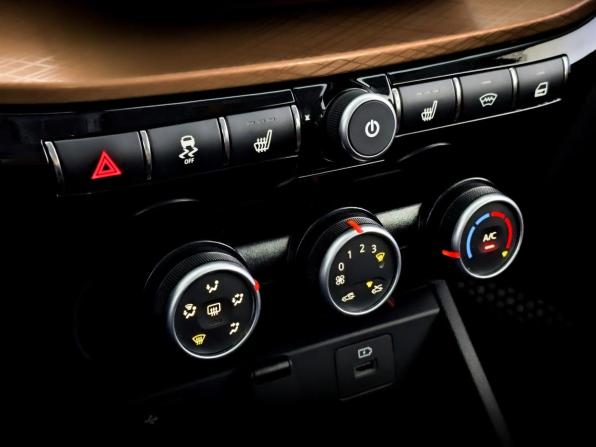 Lada (ВАЗ) Vesta I Рестайлинг (NG) с пробегом 2025 года, цена 1 650 000 рублей, 8599 км, универсал, Автокод Объявления