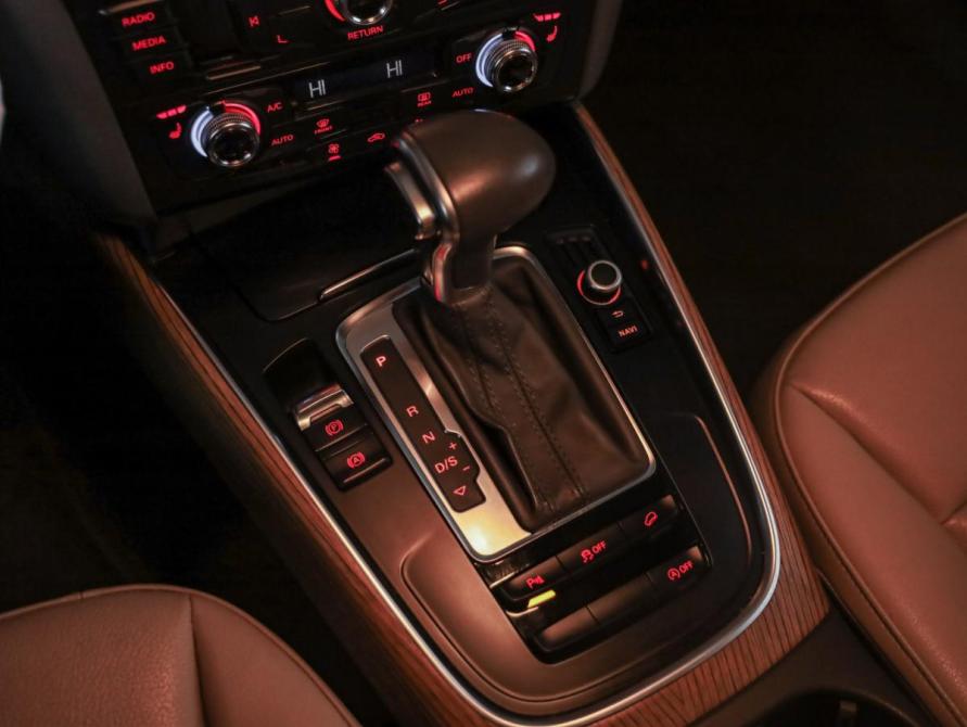 Audi Q5 I (8R) Рестайлинг Санкт-Петербург  - изображение 18