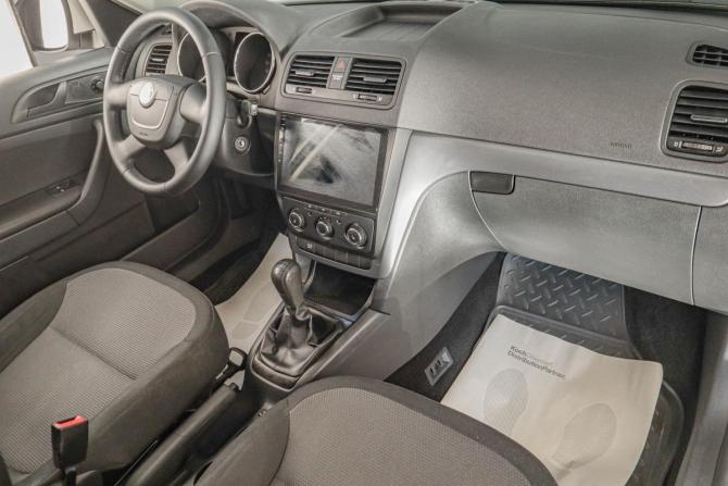 Skoda Yeti I с пробегом 2012 года, цена 909 000 рублей, 149900 км, внедорожник, Автокод Объявления