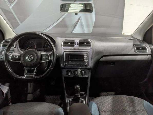 Volkswagen Polo V Рестайлинг с пробегом 2019 года, цена 1 159 000 рублей, 112600 км, седан, Автокод Объявления