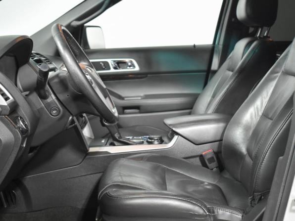 Ford Explorer V с пробегом 2015 года, цена 2 050 000 рублей, 176126 км, внедорожник, Автокод Объявления