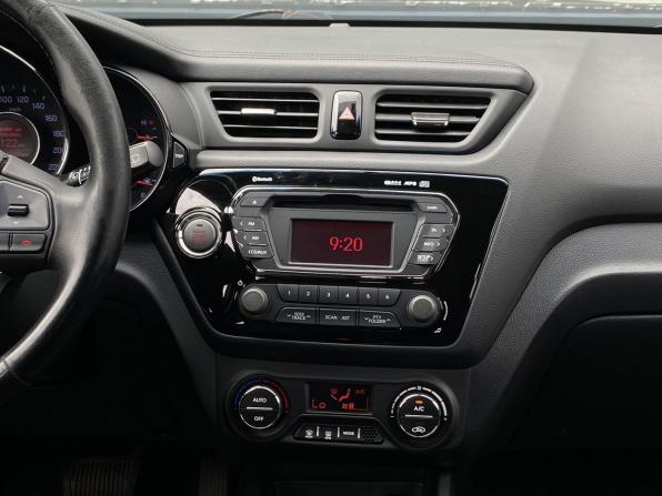 Kia Rio III с пробегом 2013 года, цена 899 000 рублей, 152327 км, хэтчбек, Автокод Объявления
