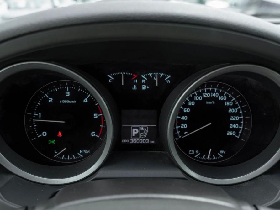 Toyota Land Cruiser 200 Series Москва  - изображение 12