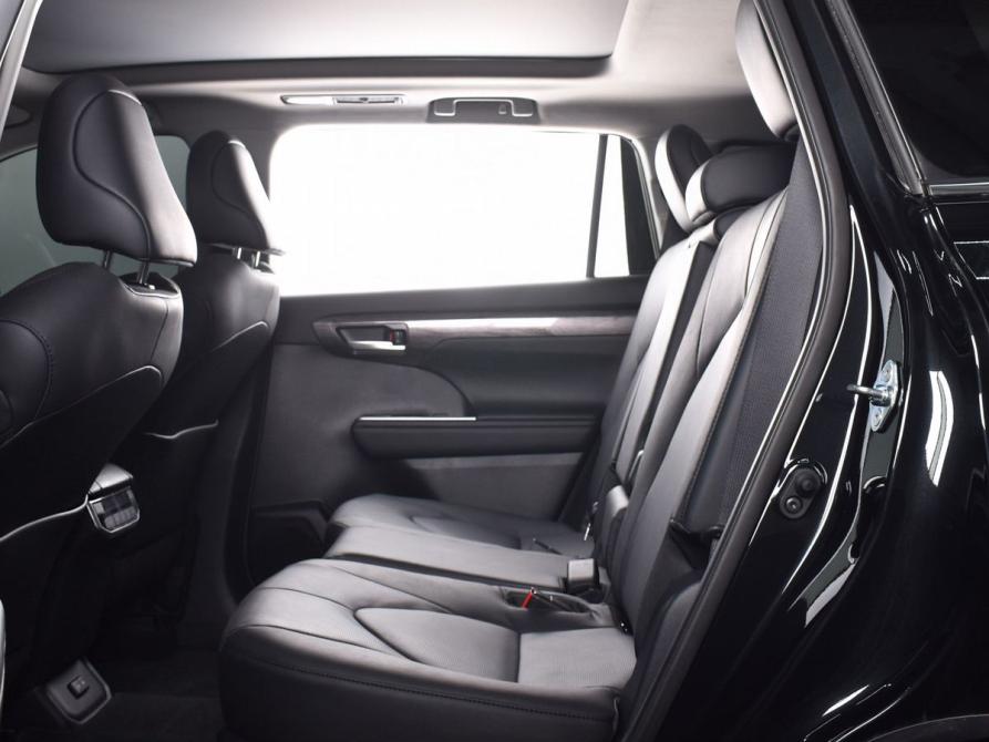 Toyota Highlander IV (XU70) Кемерово  - изображение 14