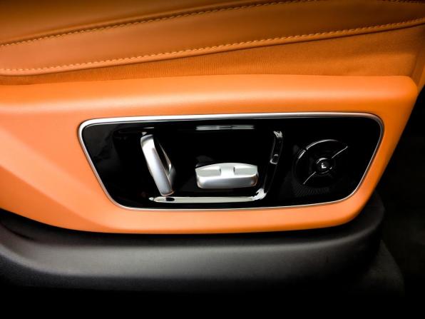 Li Auto (Lixiang) L7 I с пробегом 2024 года, цена 5 850 000 рублей, 43260 км, внедорожник, Автокод Объявления