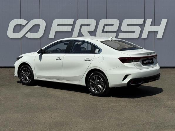 Kia K3 II (China Market) Рестайлинг с пробегом 2026 года, цена 2 980 000 рублей, 49 км, седан, Автокод Объявления