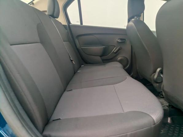 Renault Logan II с пробегом 2017 года, цена 689 000 рублей, 104869 км, седан, Автокод Объявления
