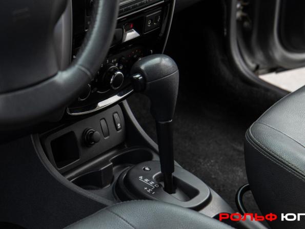 Nissan Terrano III (D10) с пробегом 2015 года, цена 1 048 000 рублей, 130139 км, внедорожник, Автокод Объявления