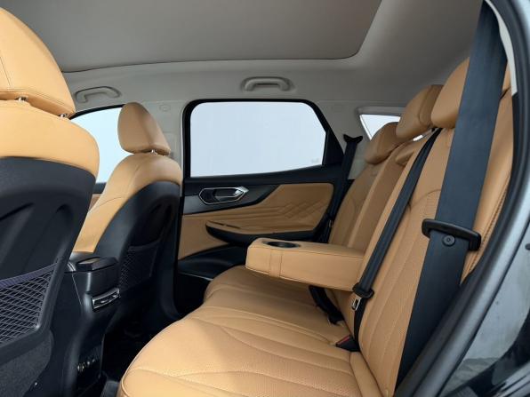 BAIC X75 с пробегом 2024 года, цена 2 150 000 рублей, 35555 км, внедорожник, Автокод Объявления