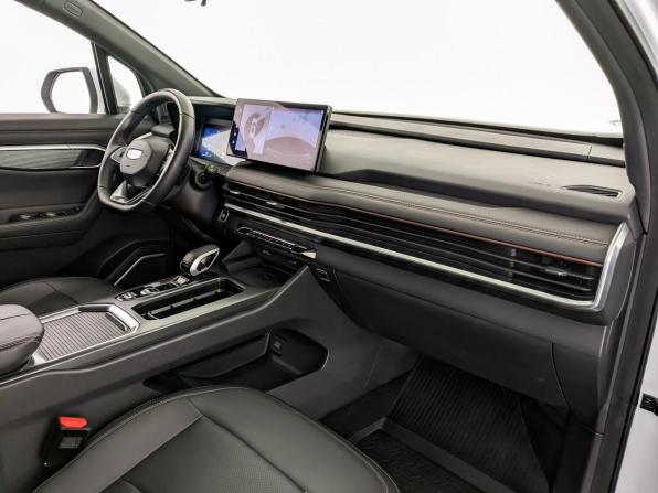 Geely Okavango I Рестайлинг с пробегом 2024 года, цена 2 845 000 рублей, 35509 км, внедорожник, Автокод Объявления