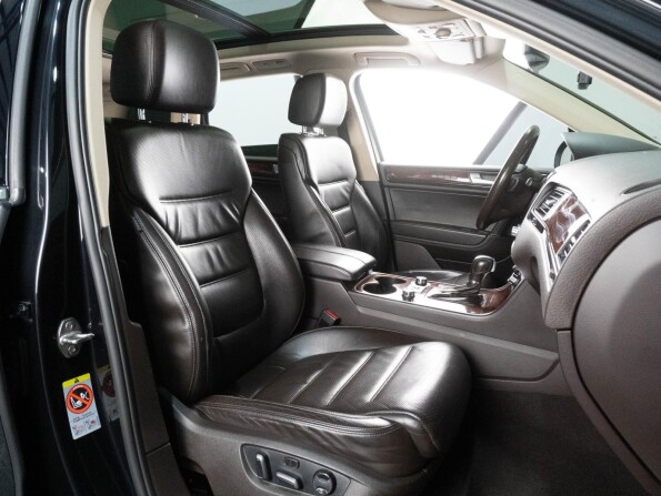 Volkswagen Touareg II с пробегом 2012 года, цена 2 379 000 рублей, 152067 км, внедорожник, Автокод Объявления