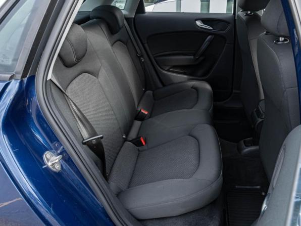 Audi A1 I (8X) с пробегом 2012 года, цена 998 000 рублей, 206284 км, хэтчбек, Автокод Объявления