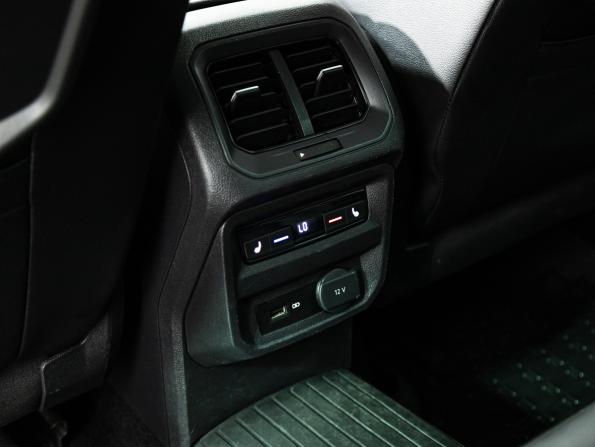 Volkswagen Tiguan II с пробегом 2018 года, цена 2 449 700 рублей, 154564 км, внедорожник, Автокод Объявления