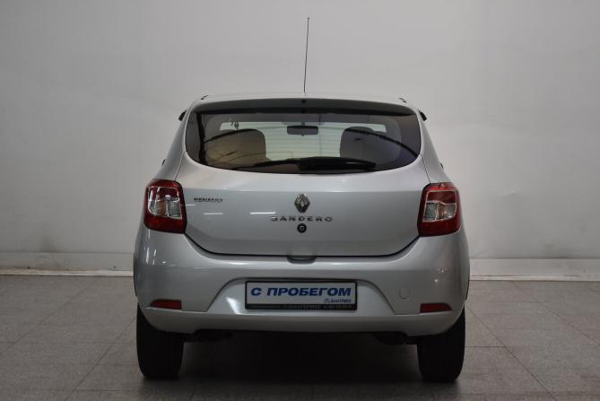 Renault Sandero II с пробегом 2017 года, цена 1 010 000 рублей, 73040 км, хэтчбек, Автокод Объявления