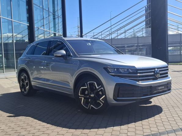 Volkswagen Touareg III Рестайлинг с пробегом 2024 года, цена 10 690 000 рублей, 13255 км, внедорожник, Автокод Объявления
