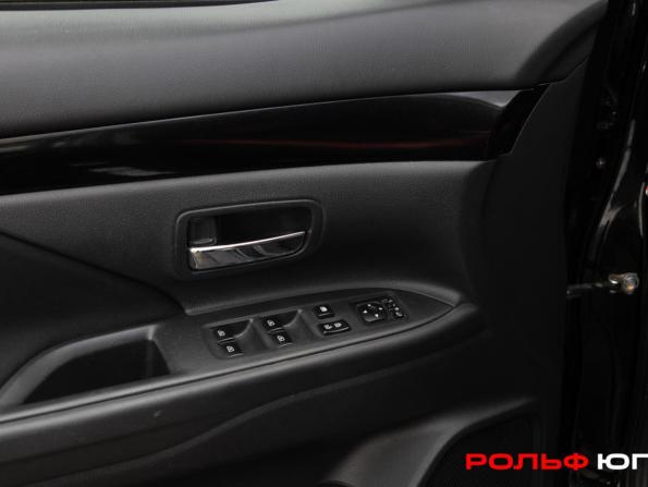 Mitsubishi Outlander III Рестайлинг 3 с пробегом 2019 года, цена 2 098 000 рублей, 130130 км, внедорожник, Автокод Объявления