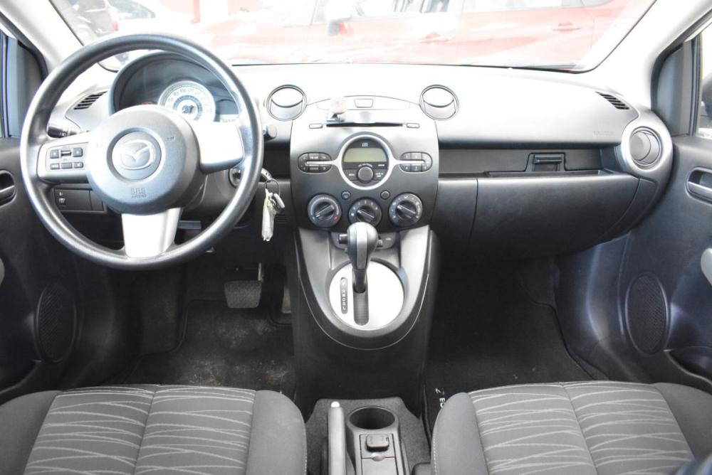 Mazda 2 II (DE) Киров  - изображение 8