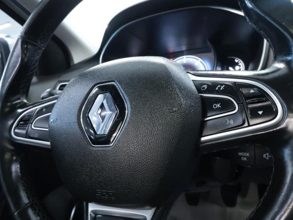 Renault Megane IV с пробегом 2017 года, цена 1 288 700 рублей, 174938 км, универсал, Автокод Объявления