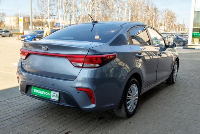 Kia Rio IV с пробегом 2018 года, цена 895 000 рублей, 113972 км, седан, Автокод Объявления