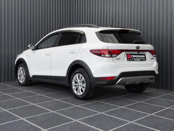 Kia Rio IV с пробегом 2018 года, цена 1 357 000 рублей, 155997 км, хэтчбек, Автокод Объявления