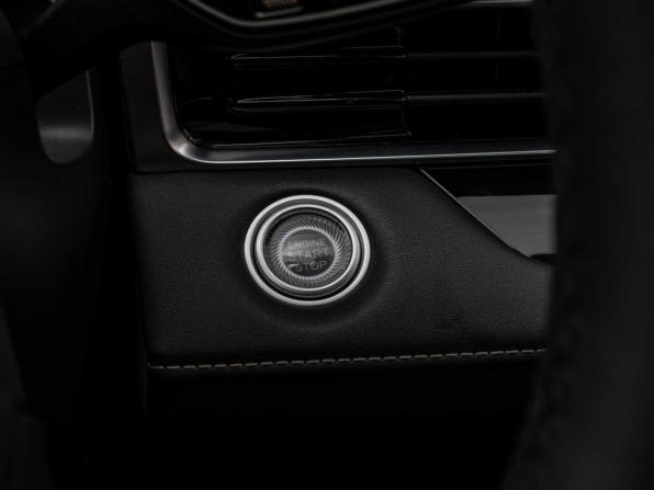 Chery Arrizo 8 с пробегом 2023 года, цена 2 290 000 рублей, 17835 км, седан, Автокод Объявления