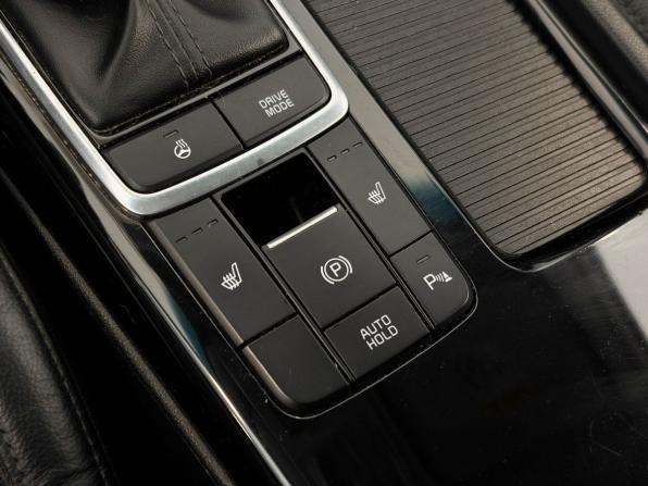 Kia Optima IV с пробегом 2017 года, цена 1 687 000 рублей, 137081 км, седан, Автокод Объявления