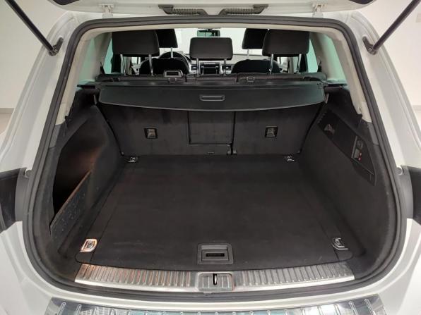 Volkswagen Touareg II Рестайлинг с пробегом 2014 года, цена 1 699 000 рублей, 308430 км, внедорожник, Автокод Объявления