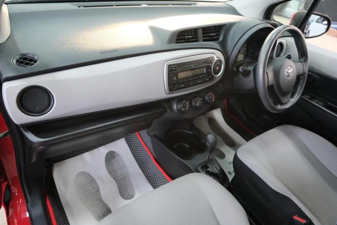 Toyota Vitz III (XP130) с пробегом 2011 года, цена 799 000 рублей, 115000 км, хэтчбек, Автокод Объявления