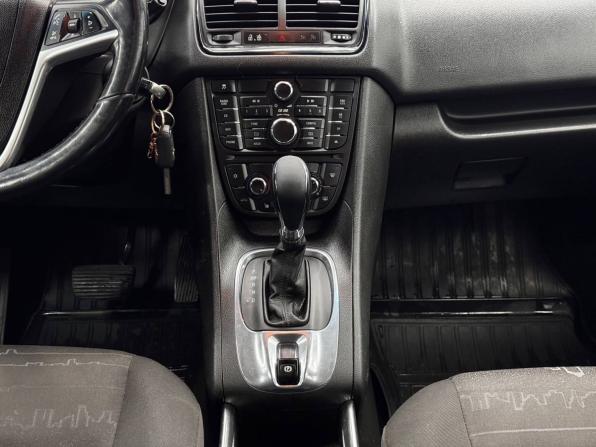 Opel Meriva B с пробегом 2011 года, цена 660 000 рублей, 247316 км, компактвэн, Автокод Объявления