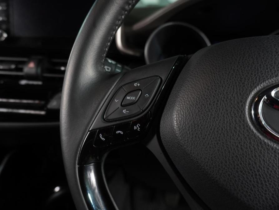 Toyota C-HR I Рестайлинг Воронеж  - изображение 22