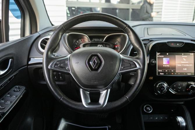 Renault Kaptur I Рестайлинг с пробегом 2021 года, цена 1 398 000 рублей, 84300 км, внедорожник, Автокод Объявления