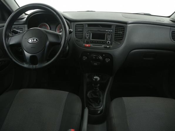 Kia Rio II Рестайлинг с пробегом 2011 года, цена 407 000 рублей, 111600 км, хэтчбек, Автокод Объявления